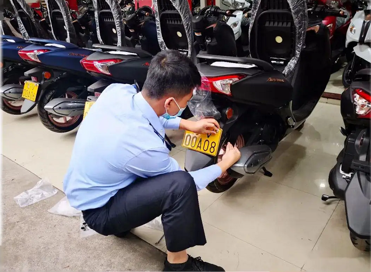 明确了！5月1日起，机动车有5大新规，上牌要6种材料，车主注意了