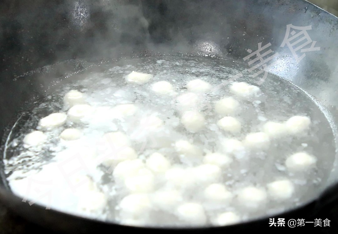 天冷多喝汤，身体更健康，5道丸子汤做法，营养滋补，驱寒暖身