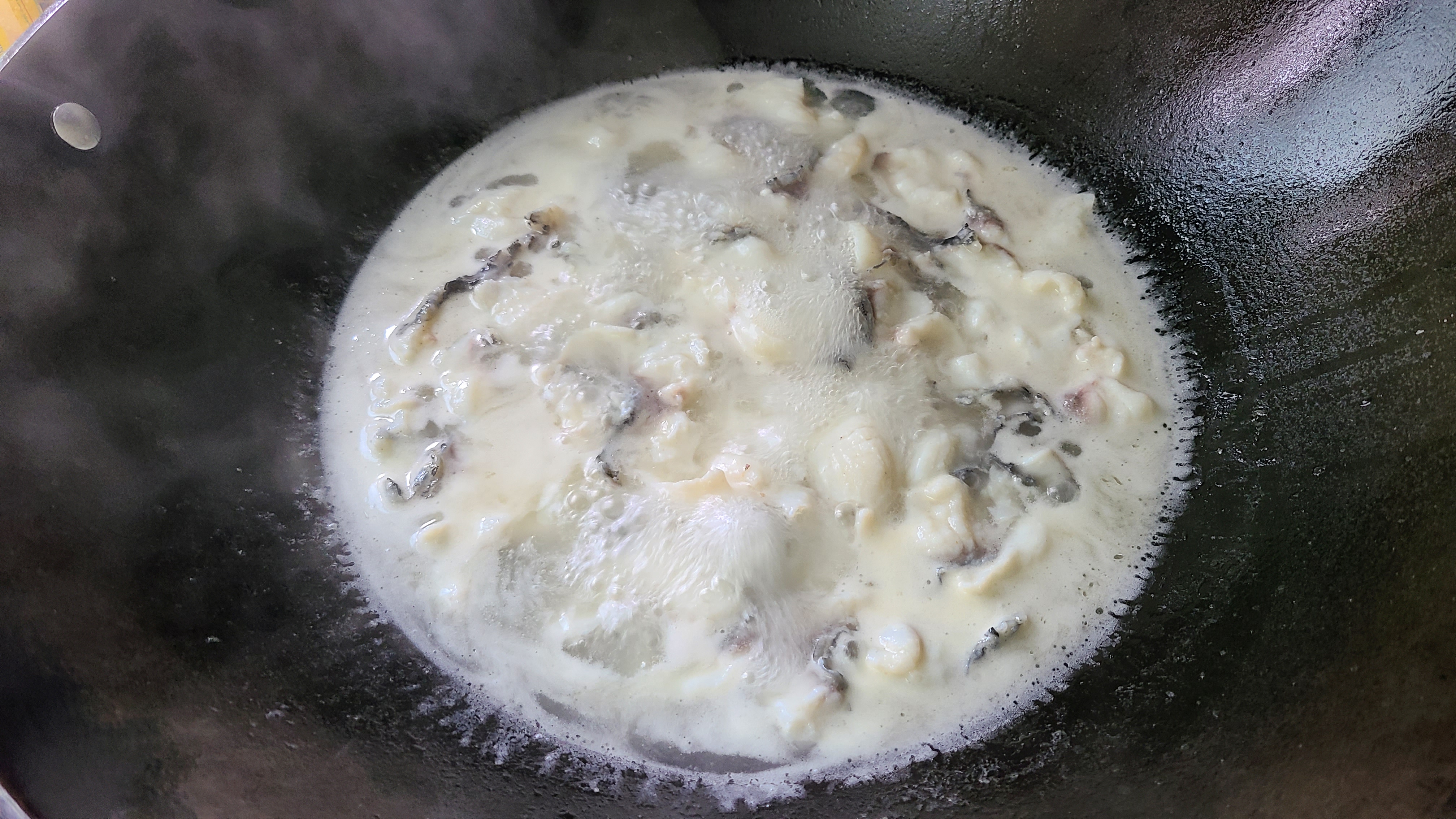 葱油鱼片，广东出了名的美食，老厨师教你做出来，简单好吃