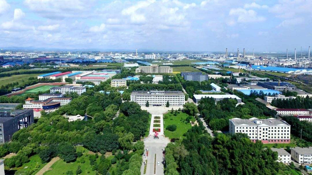 吉林农业科技学院有多少学生?