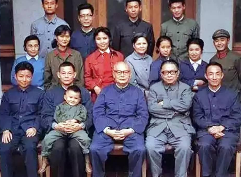 刘诗昆：两婚两离，76岁娶爱徒为妻，81岁喜迎三胎