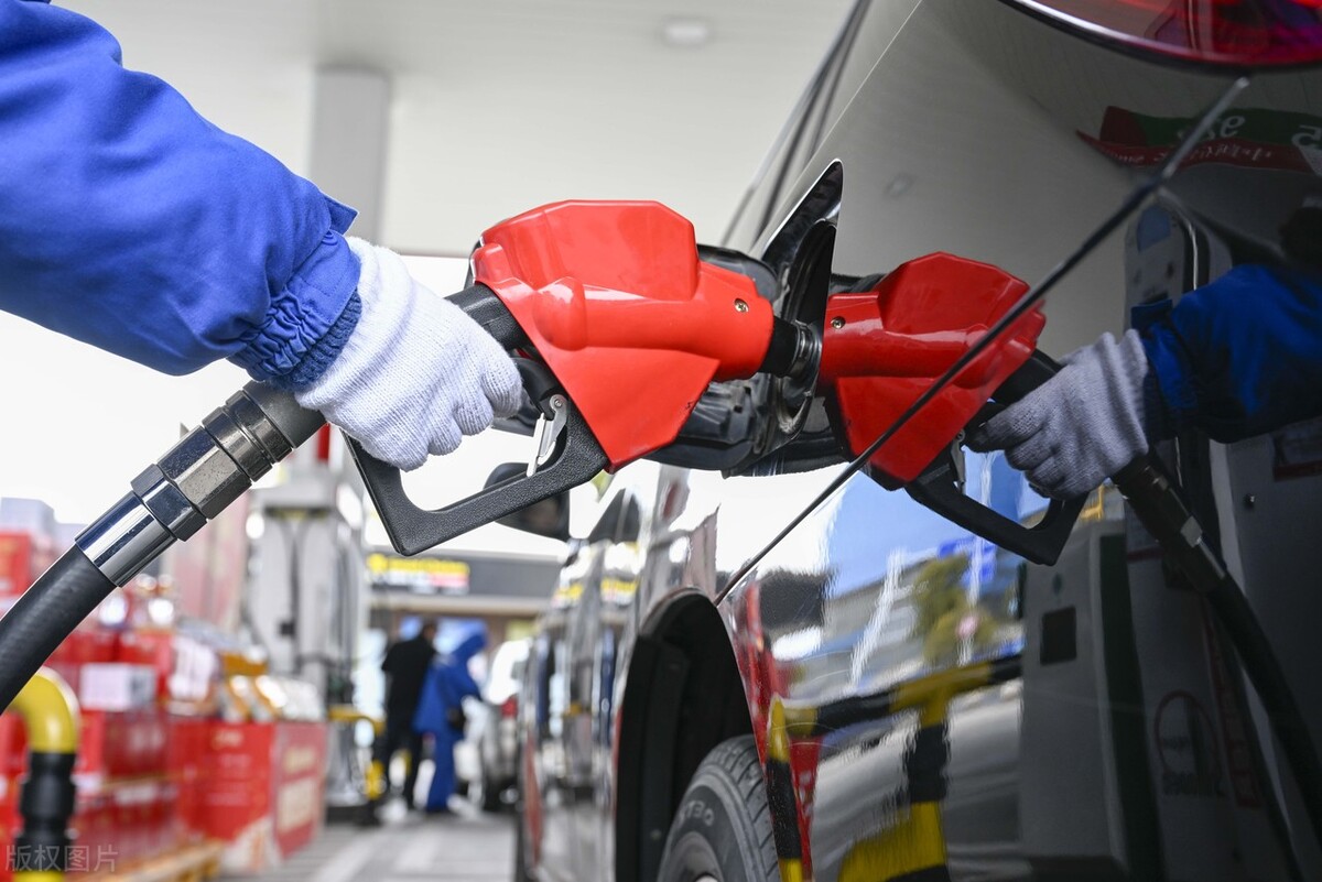 今日油价|2022年2月27日最新92、95汽油，柴油价格，下周油价上涨