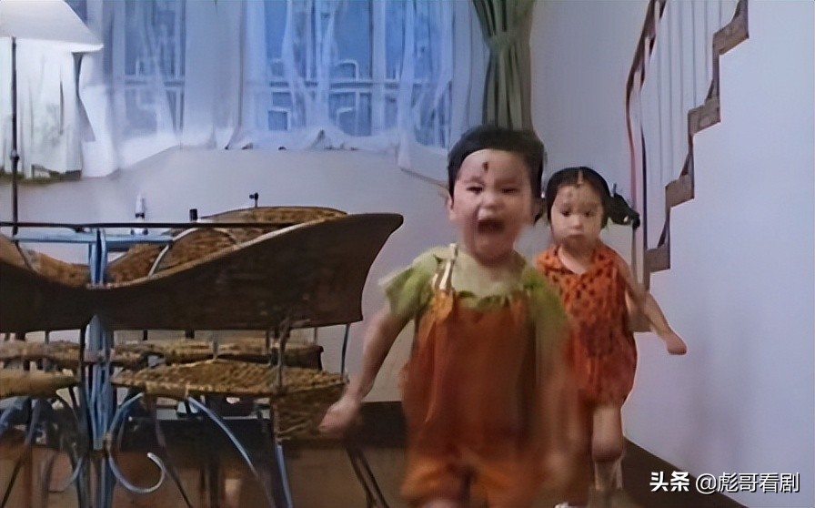 童年阴影系列电影之《再世追魂》，龙凤胎怪异的胎记，值得一看