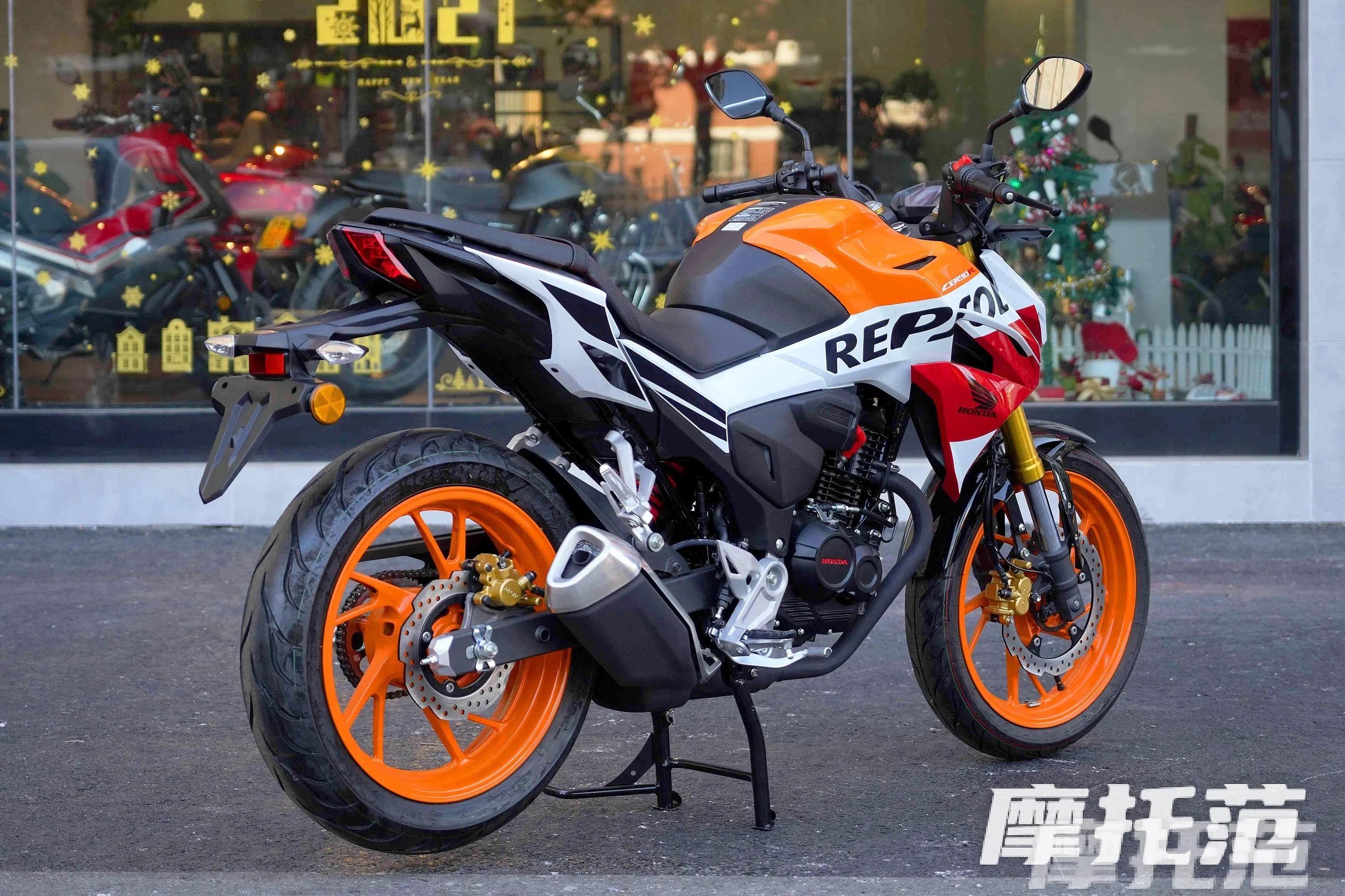 续航600km的五羊本田 CB190R 暴锋眼，真的很香！