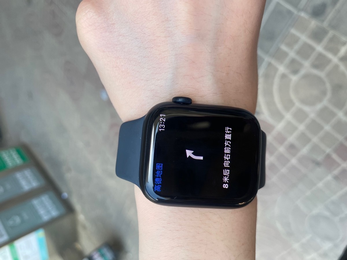 高德地图推出Apple Watch版，骑步行导航信息抬腕即知