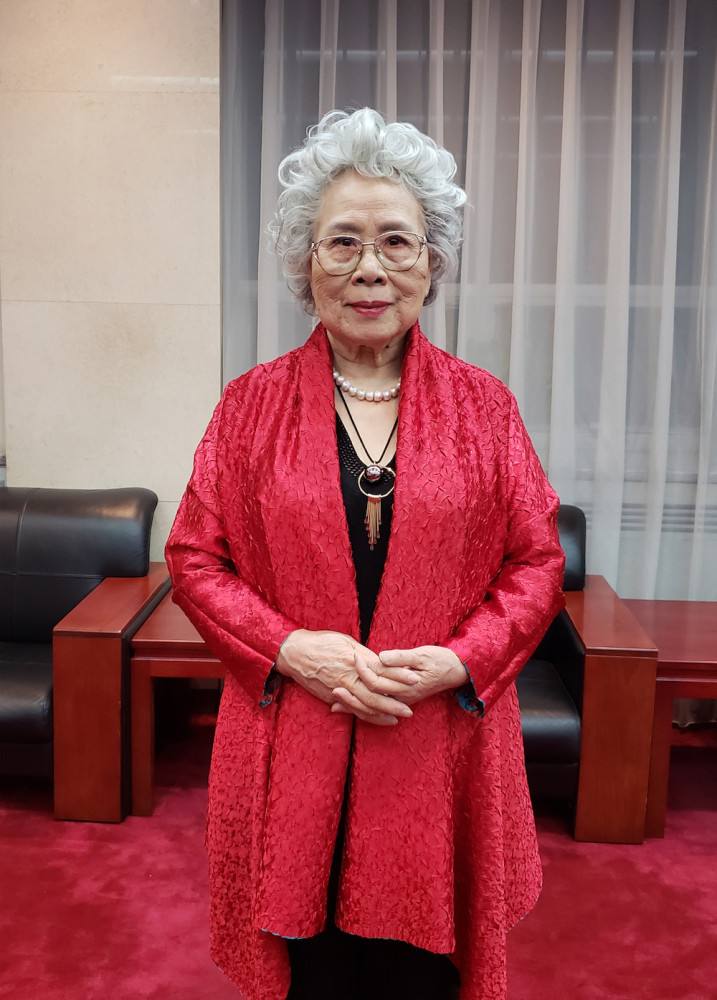 郭淑珍：曾为李谷一改名字，给宋祖英做导师，如今95岁没有退休