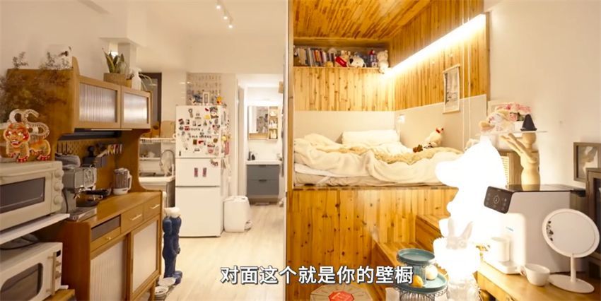 上海姑娘住30㎡居室，却每天睡在壁橱里？看后发觉这样的家很温馨