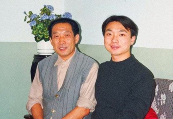 康辉：高考分数超清北，却被人暗中顶替，父亲奔波多次才查明真相