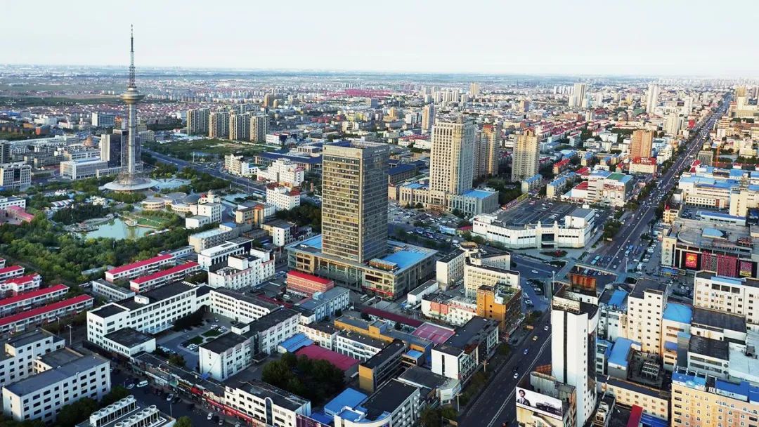 “另类”经销商转型：放弃一线，200名导购构建渠道护城河