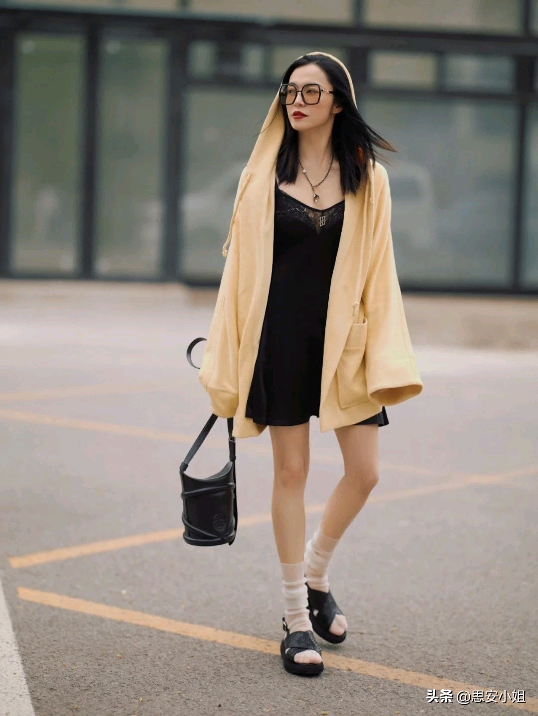 姚晨不愧是气质女神，夏日穿搭真高级，翠萍是我对她最大的误解