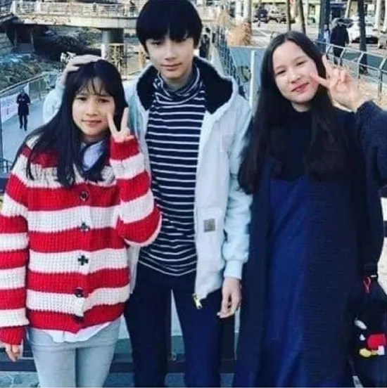 柾国-LISA恋爱传闻?和GO7成员有关;休宁巴依叶靠哥哥出道?