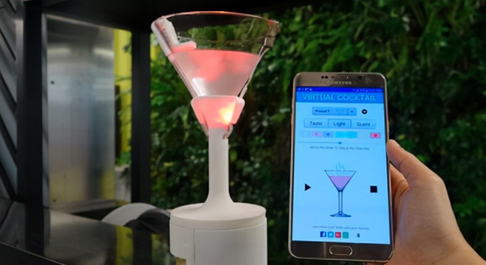 精彩不容错过：VR品酒、喝不醉的鸡尾酒、沉浸式品酒