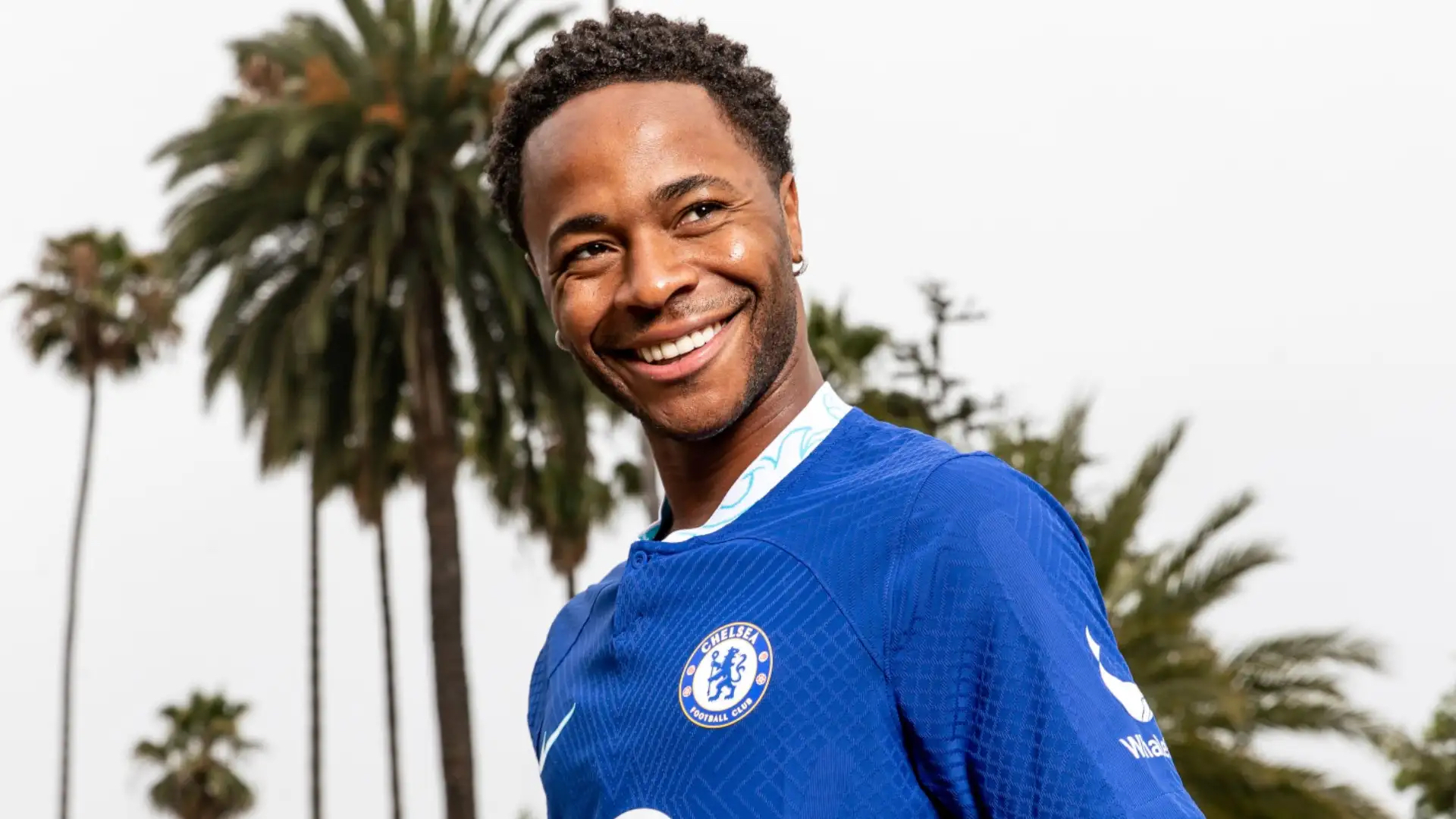 阿隆·康诺利(威尼斯)贷款阿卜杜拉·西玛(昂热)贷款海顿·罗伯茨