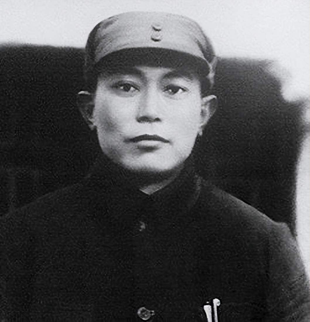 54年李先念向毛主席提出一请求，主席：你真是一见面就给我出难题