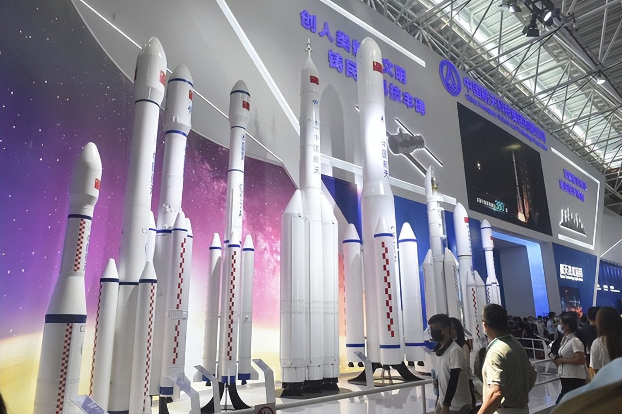 Ժʿ͸¶йƣй¸ó壬սǿд