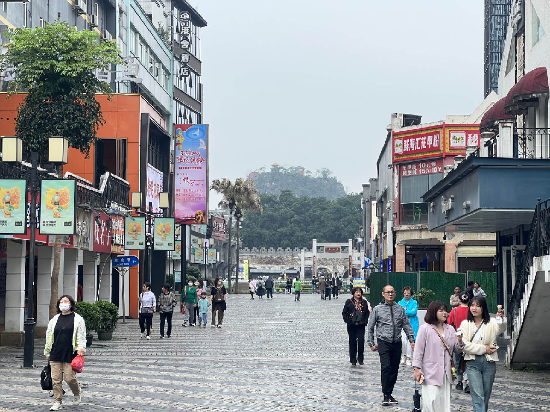 关于桂林，一座优缺点都格外鲜明的城市