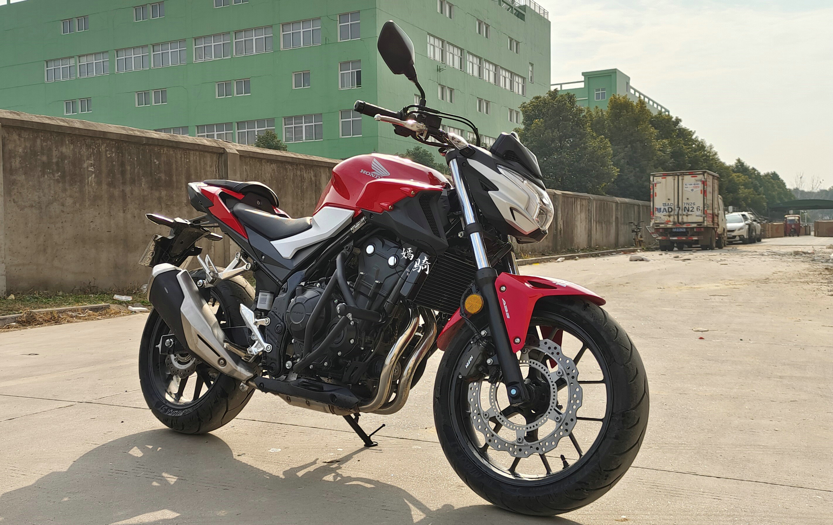 4万元内最值得入手的街车 本田cb400f优劣势分析