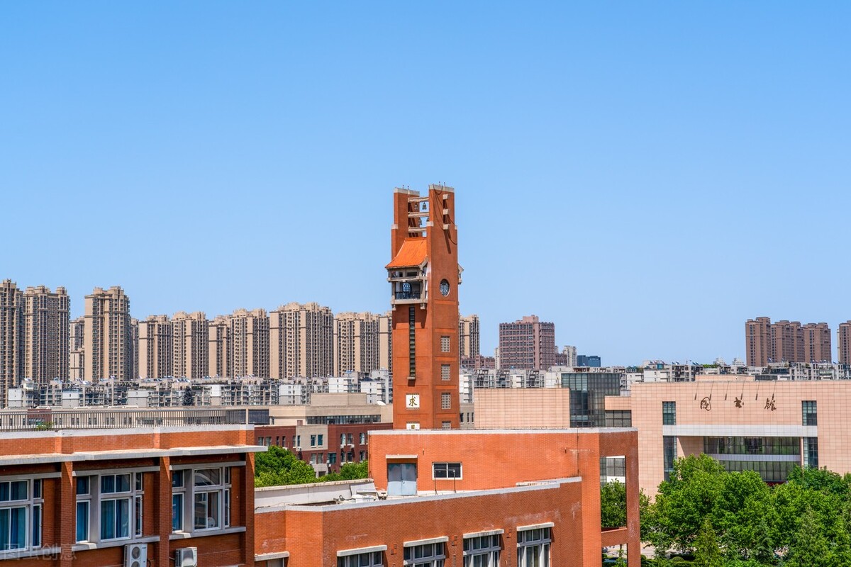 当年被合并的医科大学，逐渐争回独立办学权，未来医学发展会更好