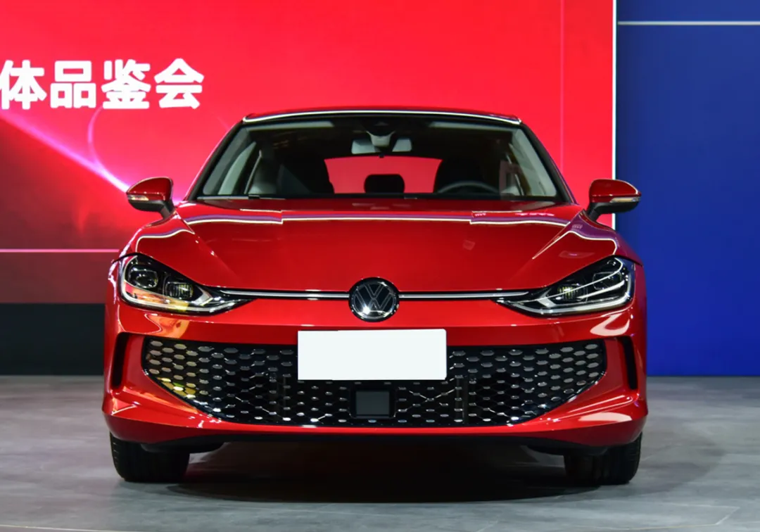 车300：大众也玩投票起名？这款车时隔7年换代，或命名“辣馒头”