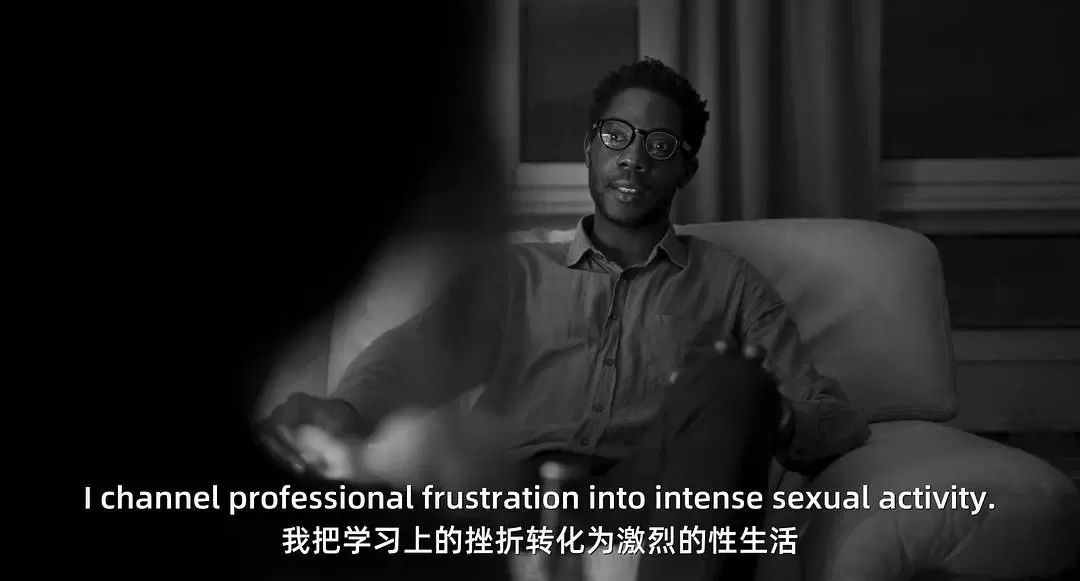 她刚出道，就刷新了华人女星尺度