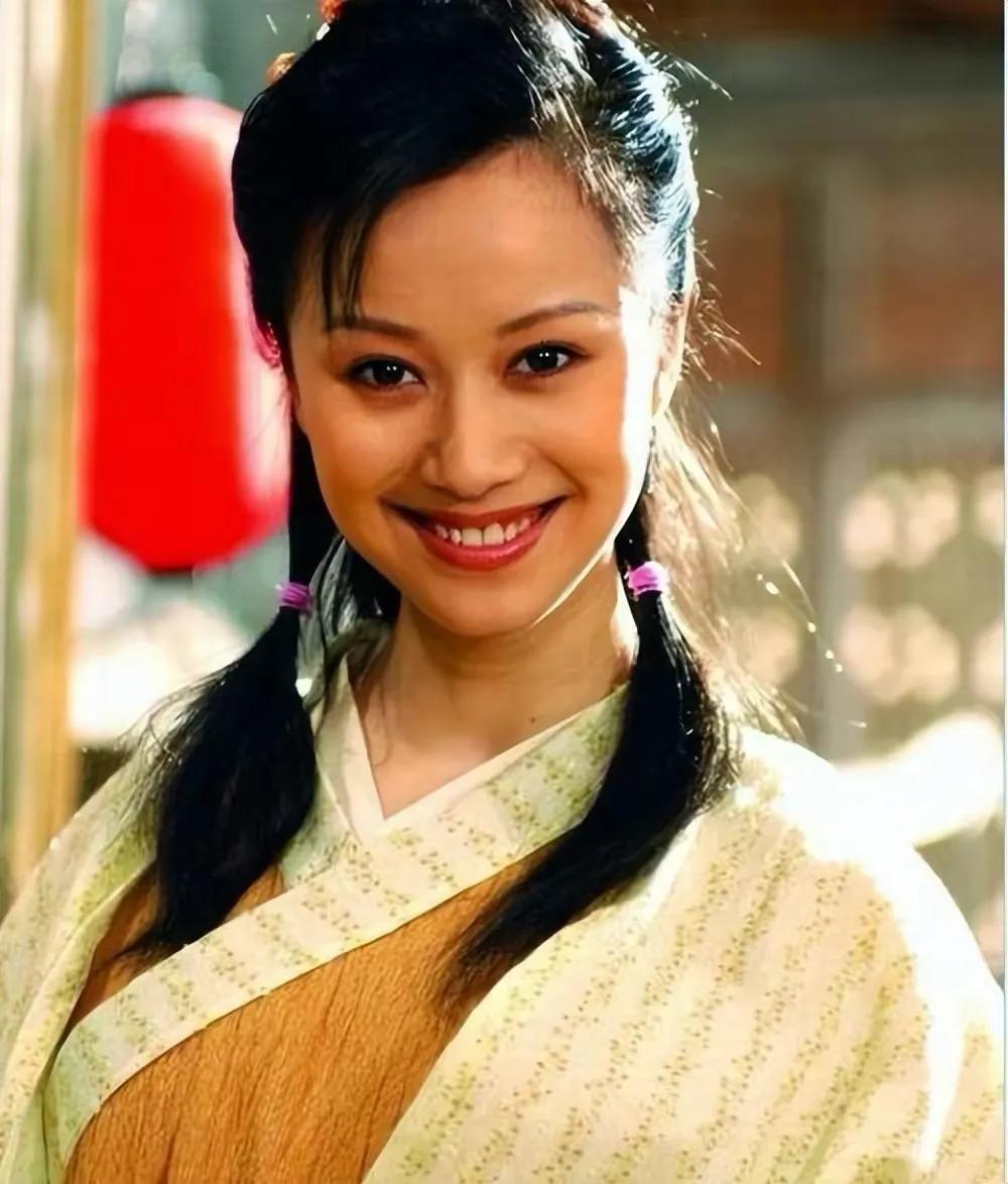 倪虹洁，15张精美的照片