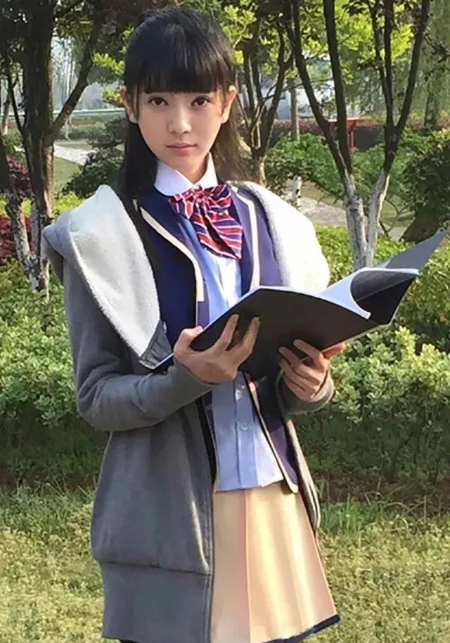 雨婷儿退出snh48原因揭秘 雨婷儿巴拉拉小魔仙演谁