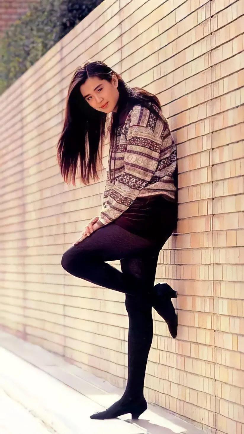 王祖贤怀旧照片16