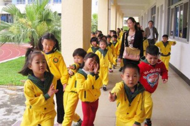 幼儿园迎来“大改革”，收费标准将严格规定，家长们拍手称快