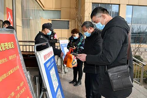 当日门诊2000人住院1000人，临沂市肿瘤医院科学应对节后就诊高峰