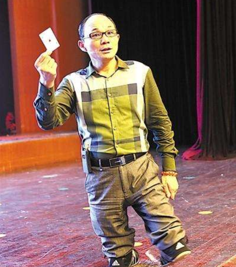 “赌王”尧建云：24岁赢的钱在家堆成小山，为何55岁死在出租屋里