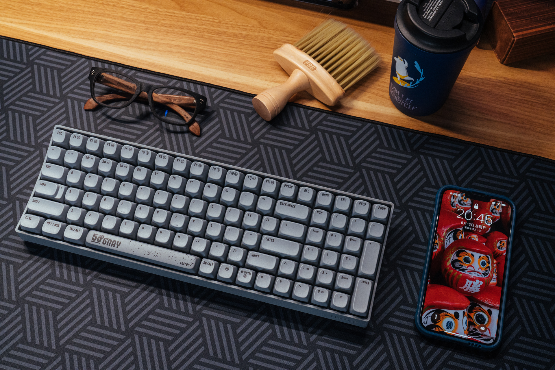 简洁条理，如何布置自己的办公桌面：轻办公好物分享