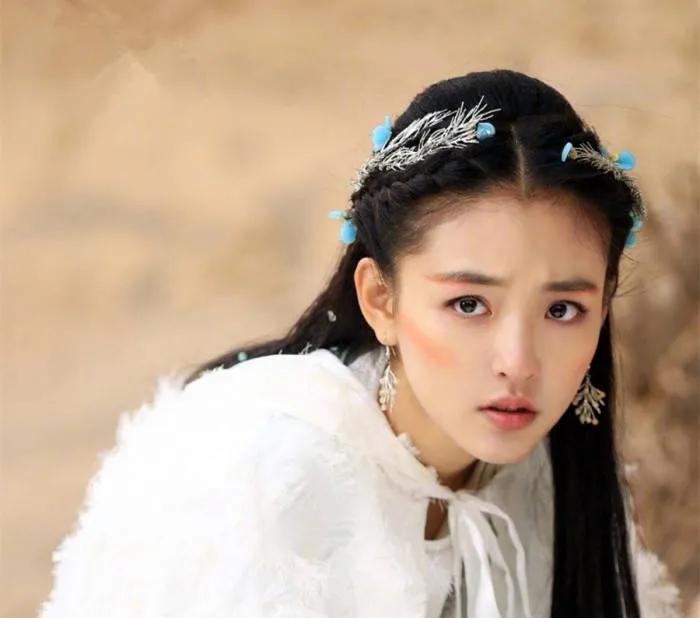 这些女妖精比仙女还要有仙气，你最喜欢谁？吴倩可爱，韩雪冷艳