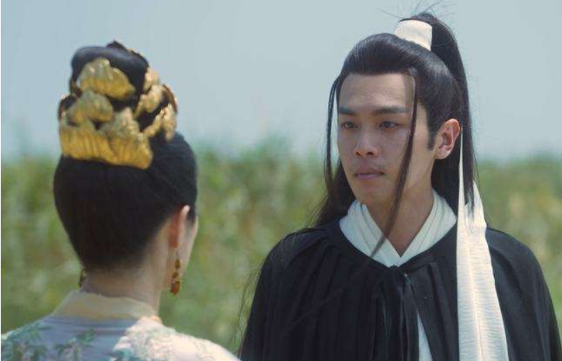 雪中悍刀行：跟裴南葦滾床單后扶墻的徐鳳年，后來他的腰怎樣了？