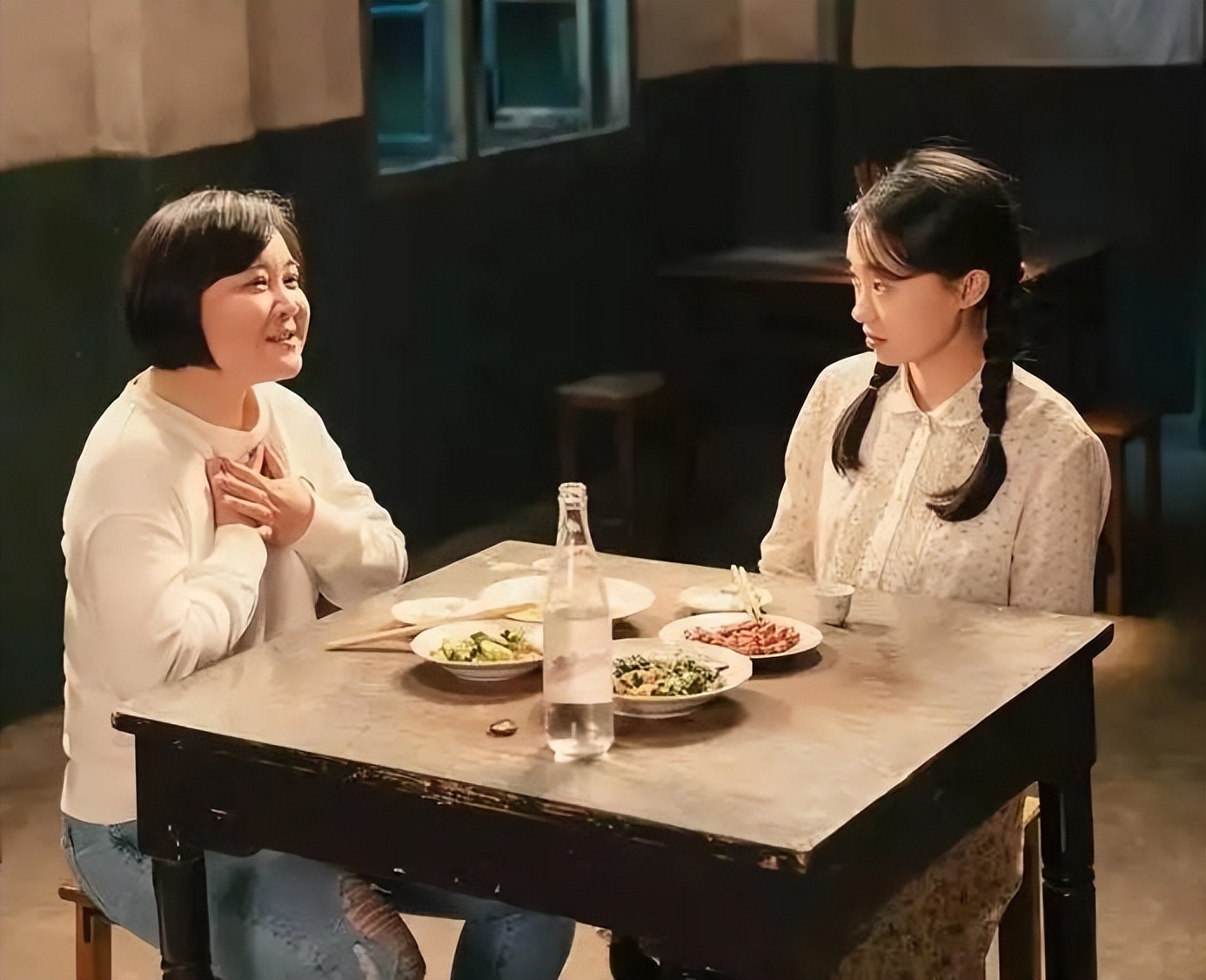 同样演“妈妈”，把张雨绮、殷桃、宋祖儿放在一起，差距清晰可见