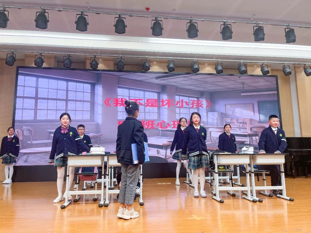 花田花绽，阅读悦心｜双流区黄甲小学举行读书节之阅读表演赛