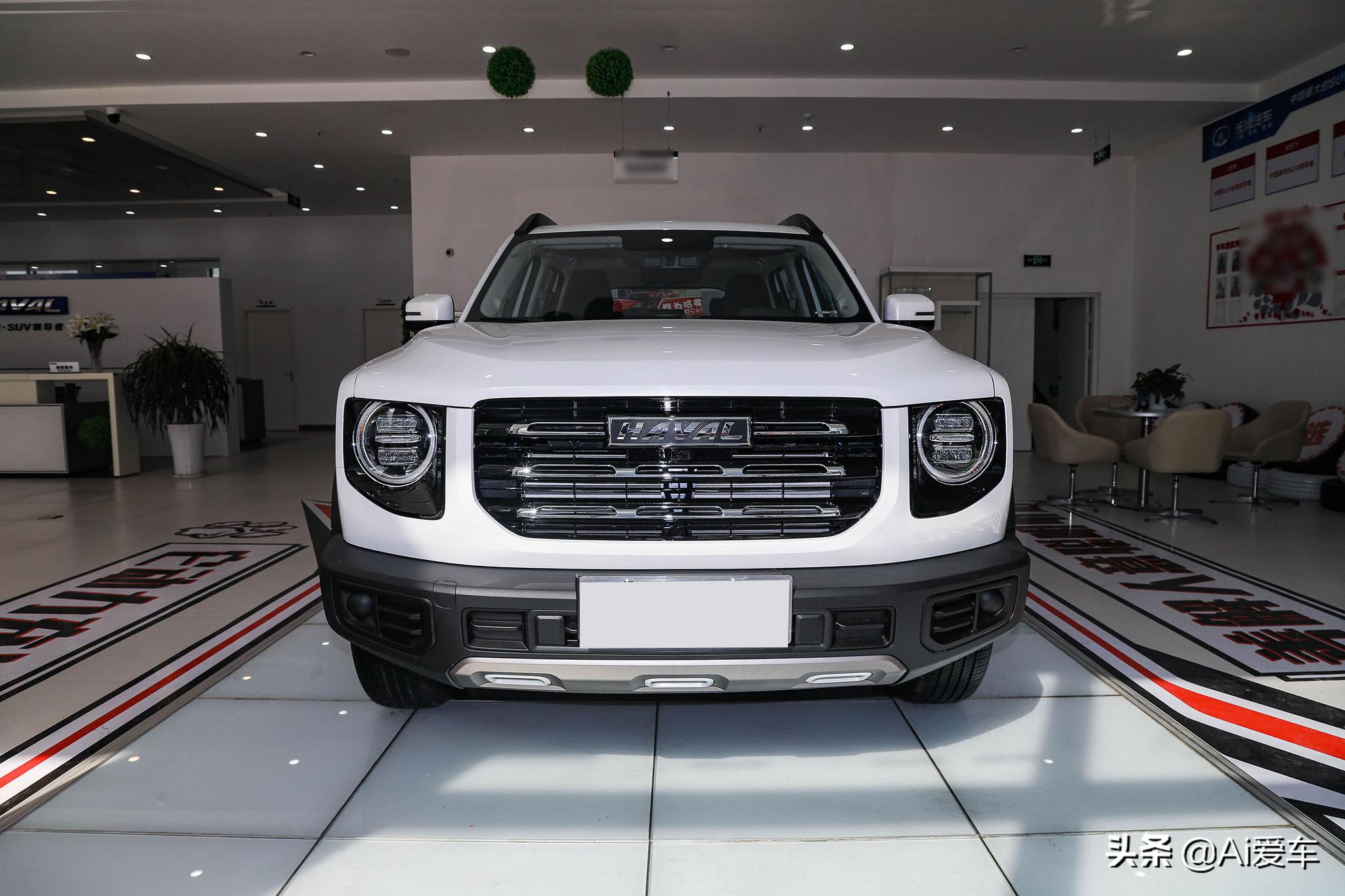 便宜城市越野SUV，大空间满足家用，增压低油耗，带你看哈弗大狗