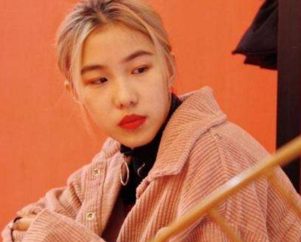 辽宁巨婴：16岁吃饭靠人喂，每天开销过万，2017年变形后怎么样了