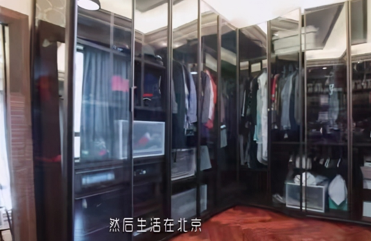 一把菜刀60万，一双日常鞋80万，明星们的生活到底有多奢侈？
