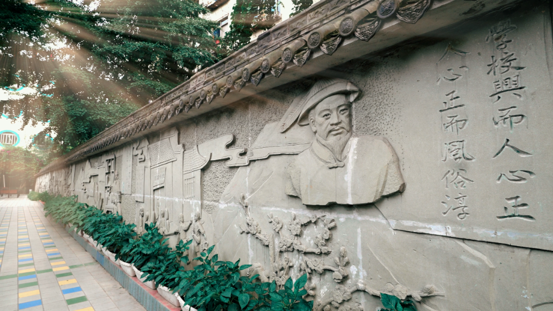 热烈祝贺华阳实验小学被评为“教师和校（园）长发展基地校”