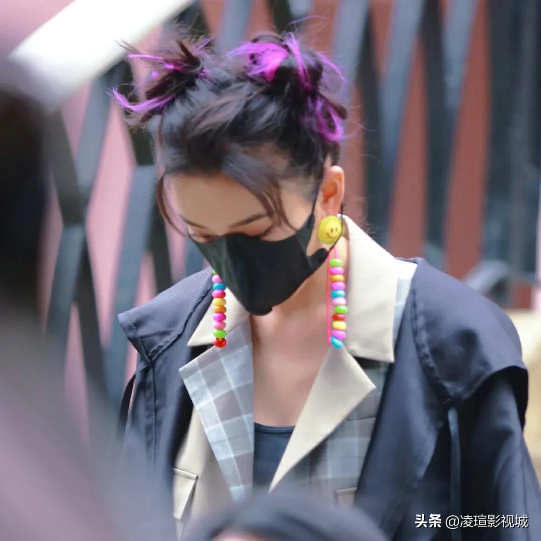 明星壁纸图片分享：宋祖儿（2）