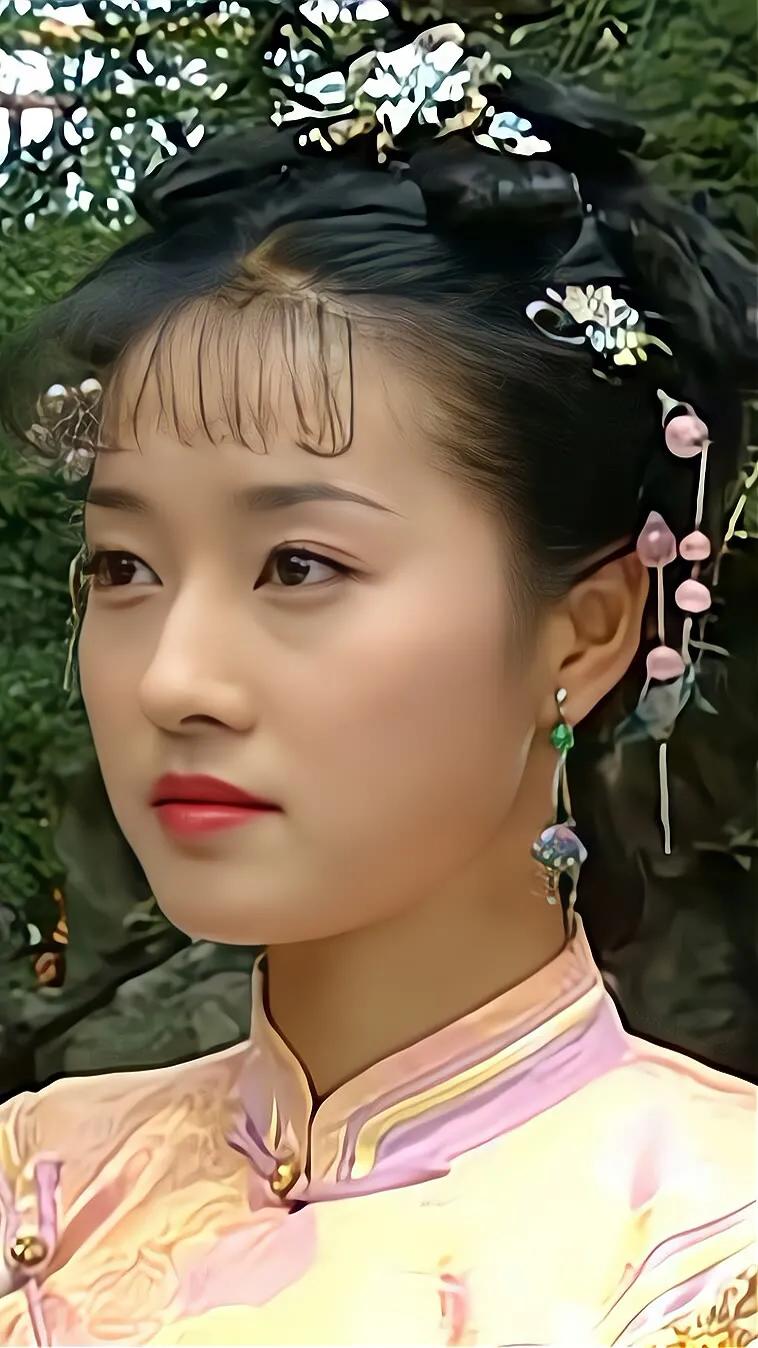 马伊琍版的紫薇也很漂亮，就是为什么最后和知画成为了闺蜜？