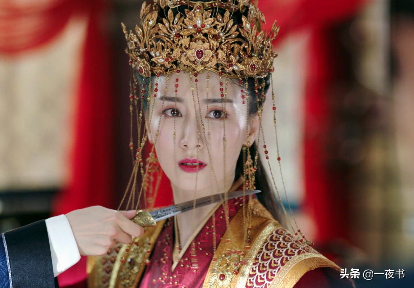 《斛珠夫人》方诸为何算计海市、卓英？命不久矣 为帝旭扫除敌人