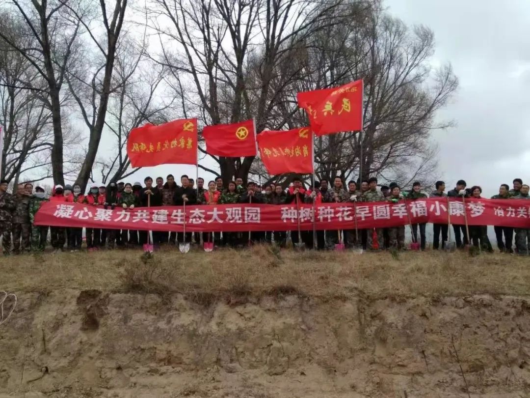 临潭县各乡镇各部门拉开春季义务植树序幕