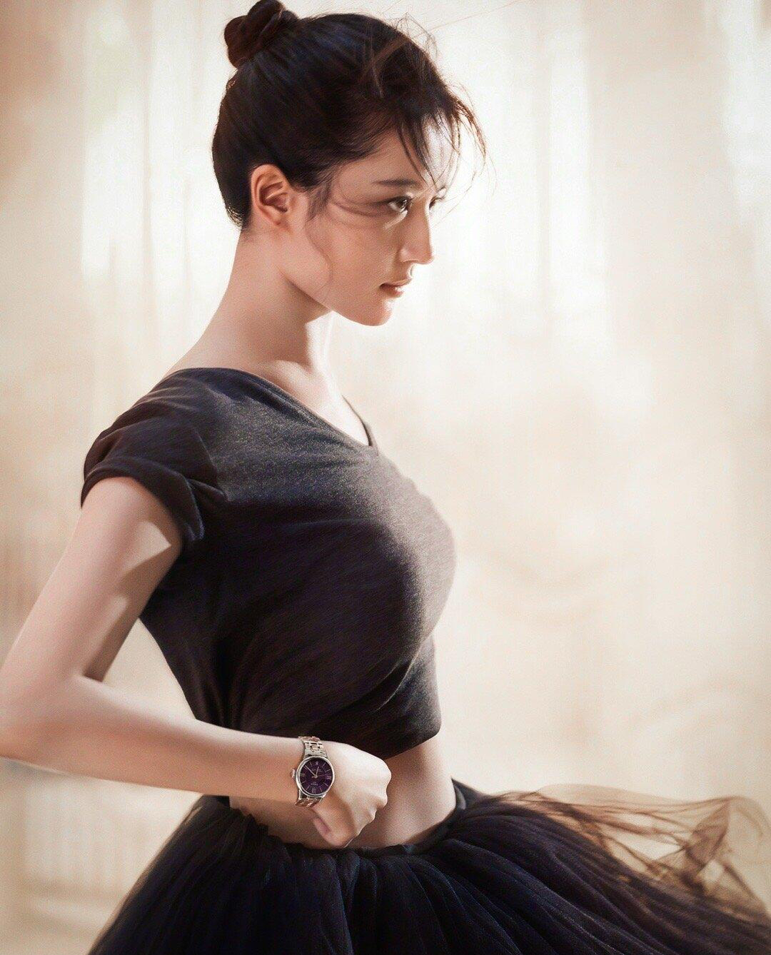 刘亦菲的“侧颜”让我明白，“驼峰鼻”也可以很美