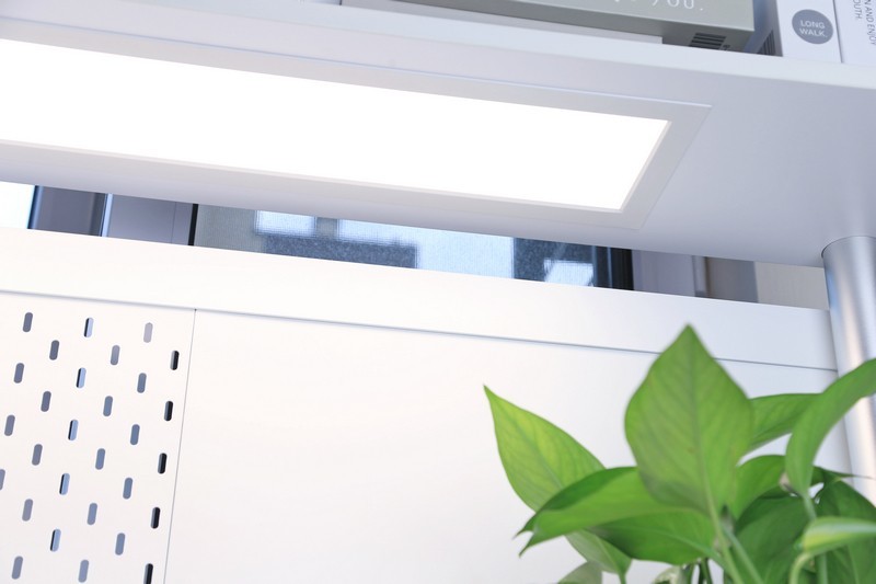 陪伴孩子健康成长 酷可立智能电动升降学习桌