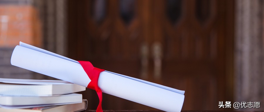 想摆脱数学的考生看过来，这些专业不用再学高数！（附就业方向）