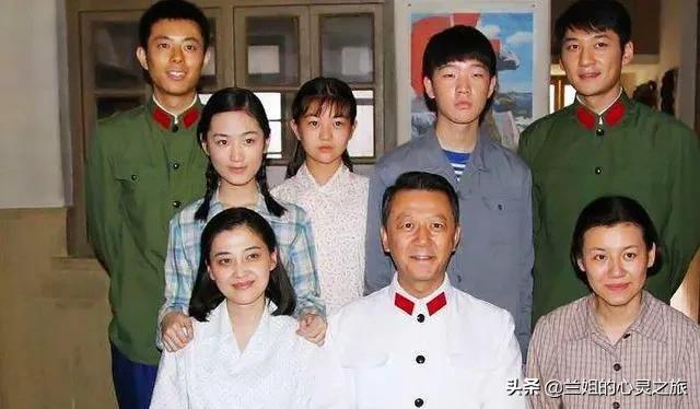 父母爱情：江卫民开茶楼，谁出的钱最多？谁也不会想到是欧阳安然