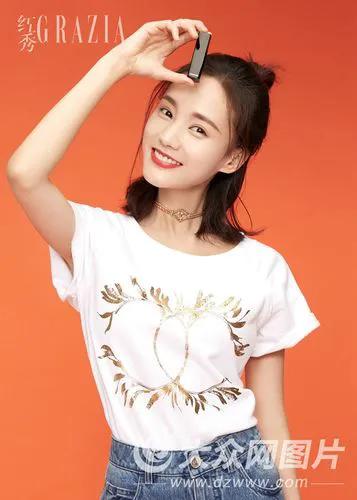 李一桐，甜美像极了初恋