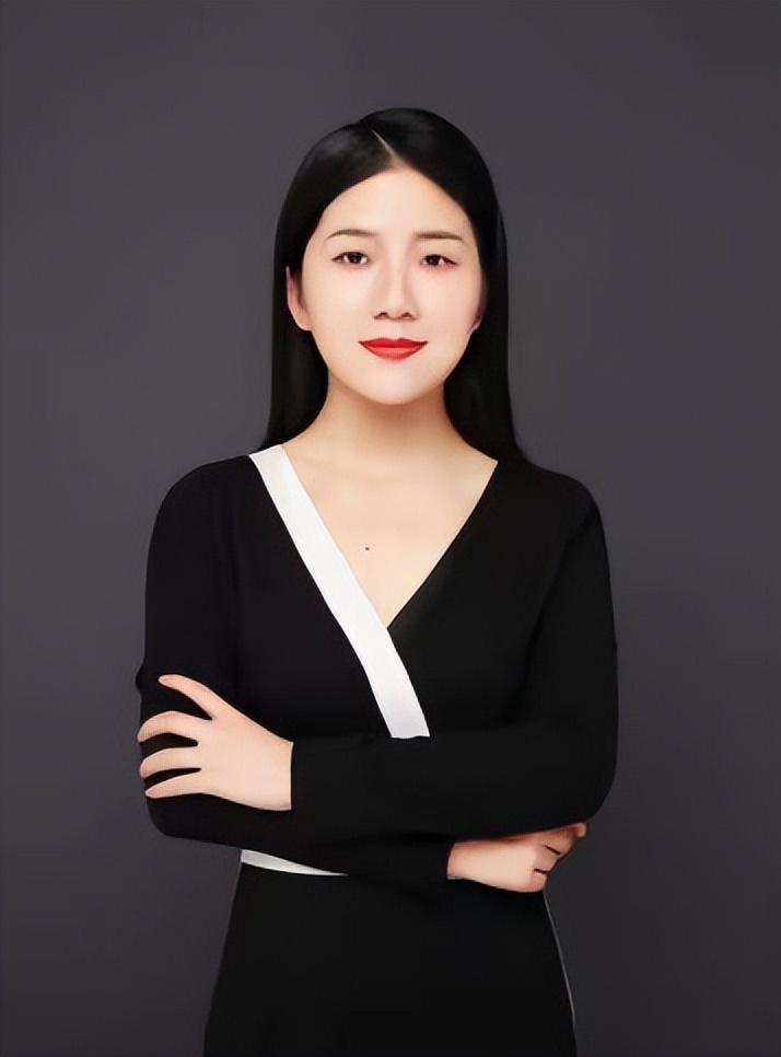 成都为明学霸背后的王炸教师！语文的诗意，手可摘星辰，剑指清北