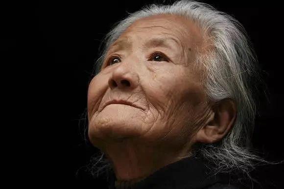 母亲节关于母亲的文章母亲就是土地